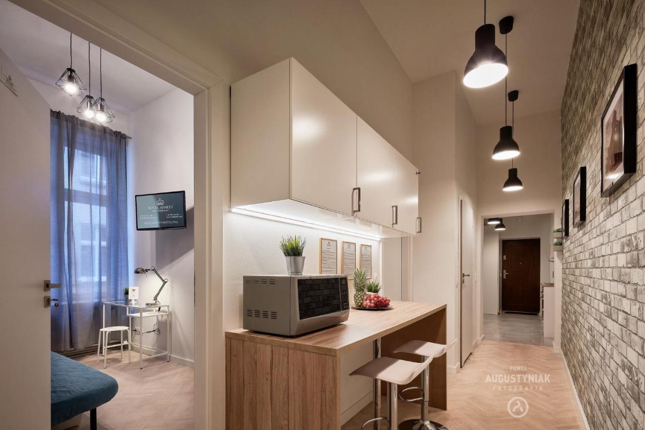 Royal Aparthotel Piotrkowska 116 วูดช์ ภายนอก รูปภาพ